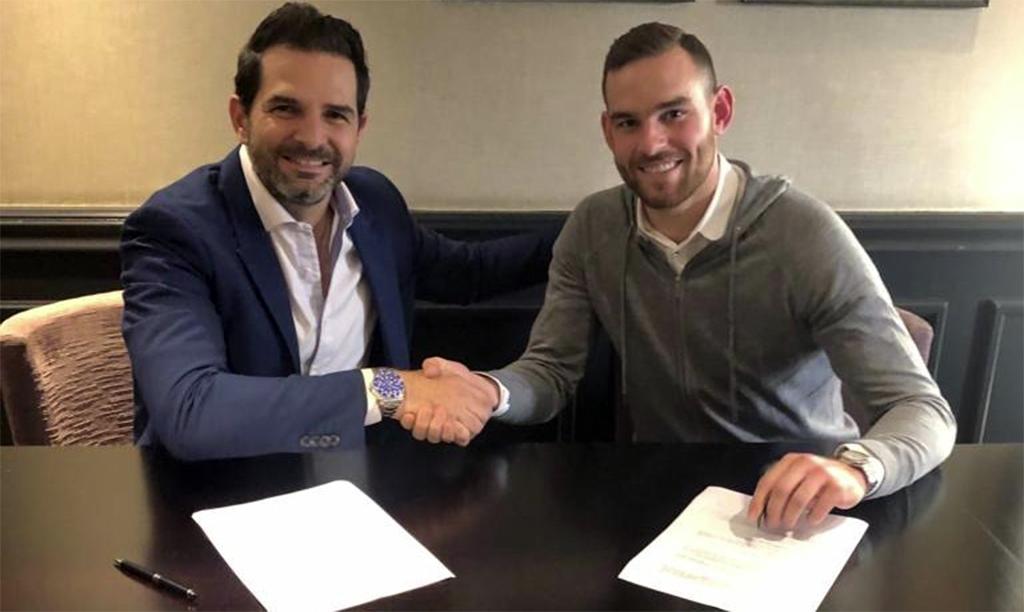 Monterrey fichó a un delantero proveniente del Tottenham (Rayados.com)