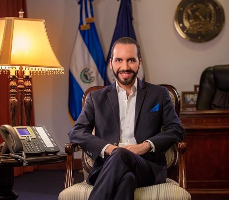 Bukele se ha autoproclamado como el presidente “más guapo y cool del mundo mundial”. Instagram