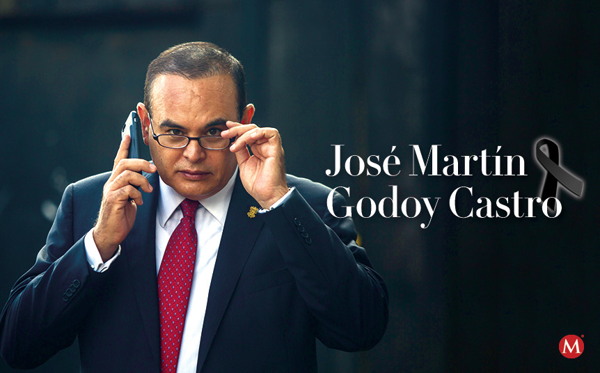 Martín Godoy, secretario de Seguridad de Michoacán, murió hoy tras desplomarse un helicóptero en la entidad (Especial)