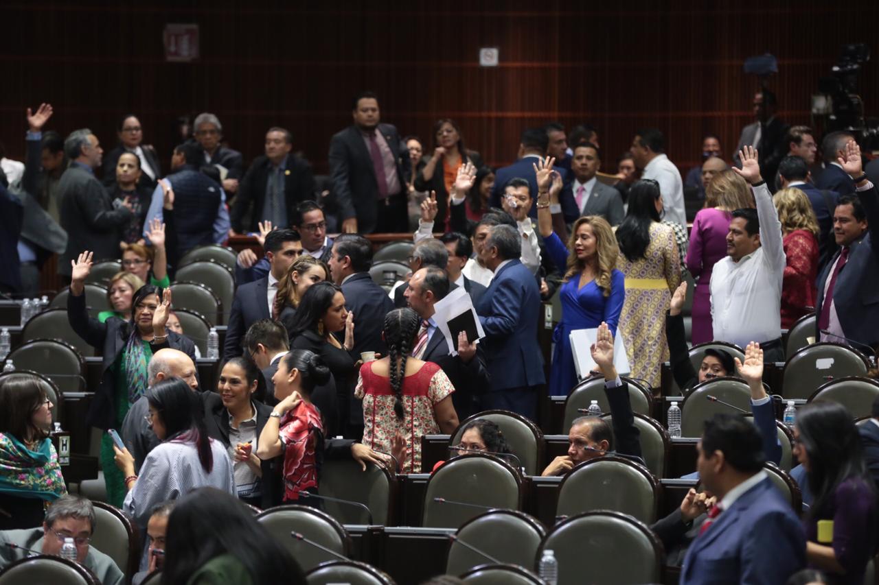 El pleno de la Cámara de Diputados en sesión extraordinaria (Jesús Quintanar)
