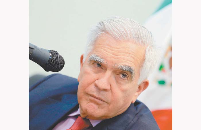 Ernesto Canales es acusado de fraude contra Paula Cusi por 6 millones de dólares. Roberto Alanís