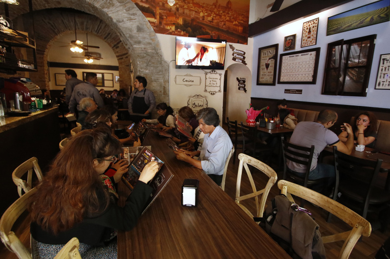 Restauranteros plantean invertir en recuperación del Centro Histórico (Agencia Enfoque)