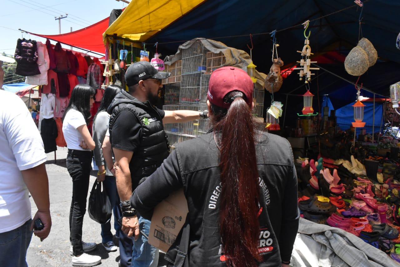 Operativo en el tianguis de San Felipe de Jesús, en la alcaldía de Gustavo A. Madero.