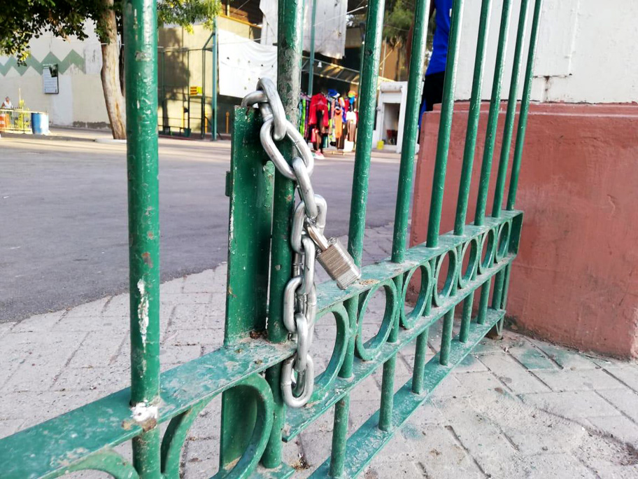 Además las rampas se encuentran en mal estado y deterioro notable. (Especial)