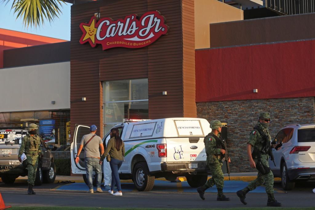 La balacera en Zapopan, Jalisco dejó al menos dos personas muertas en un ataque directo. (Cuartoscuro)