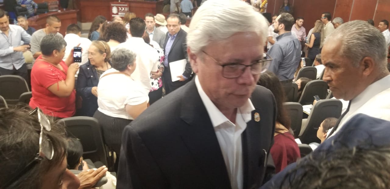 El gobernador acusó que la transición de gobierno está muy lenta. (Said Betanzos)