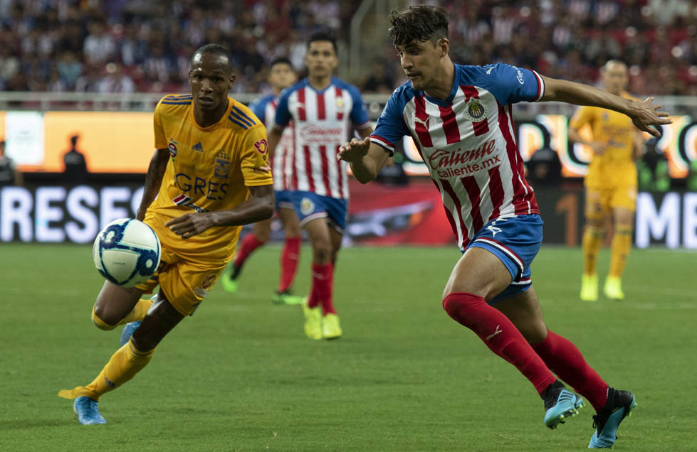 Josecarlos Van Rankin, jugador de Chivas (Mexsport)