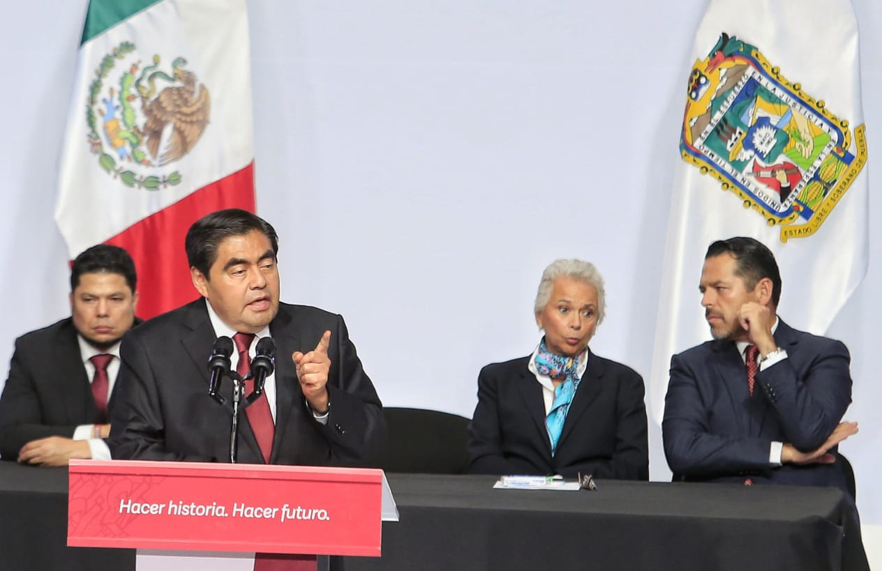Miguel Barbosa emite su primer mensaje como gobernador (Andrés Lobato)