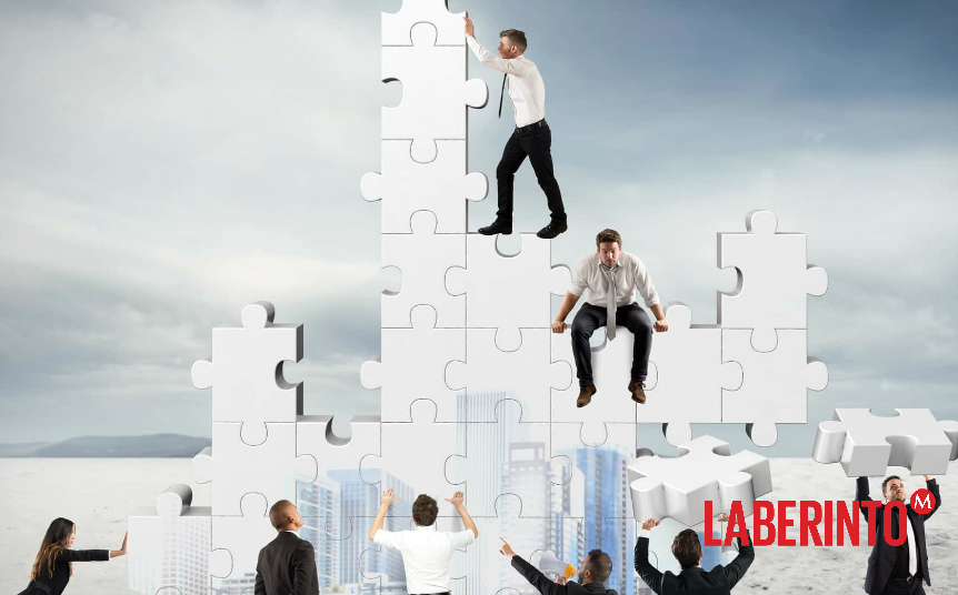 Los abstrusionistas y los hipnotizados del liderazgo creen a pie juntillas que la verdad se construye. (Foto: IE University)