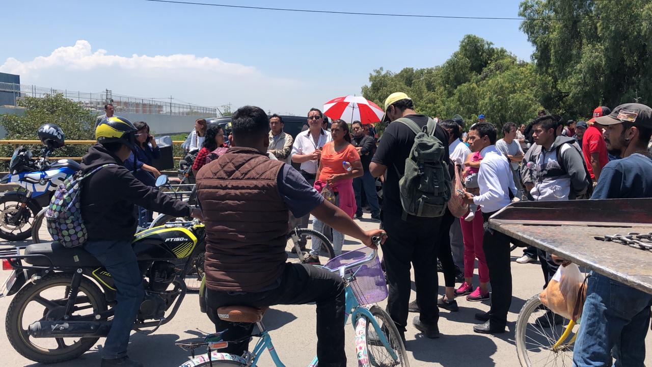 Algunos vecinos montaron guardias para proteger sus bienes. (Alejandra Gudiño)