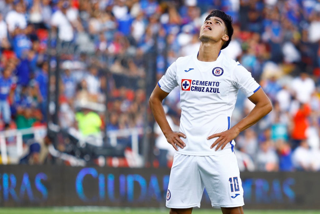 Cruz Azul sigue cayendo en la tabla general (Imago7)