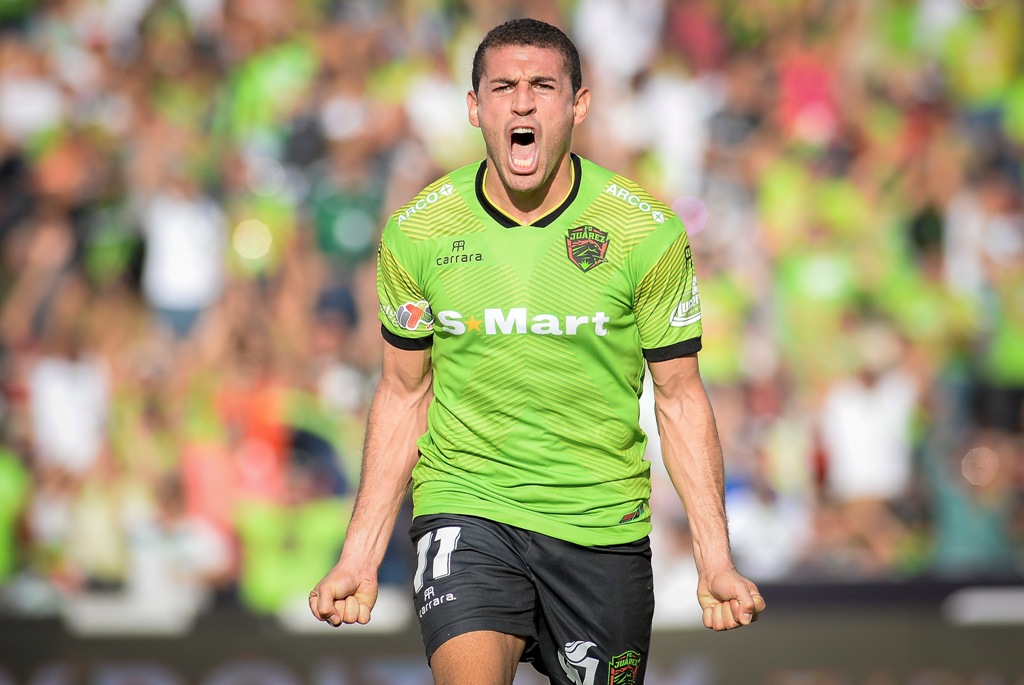 Fernández adelantó a Bravos ante Toluca (Imago7)