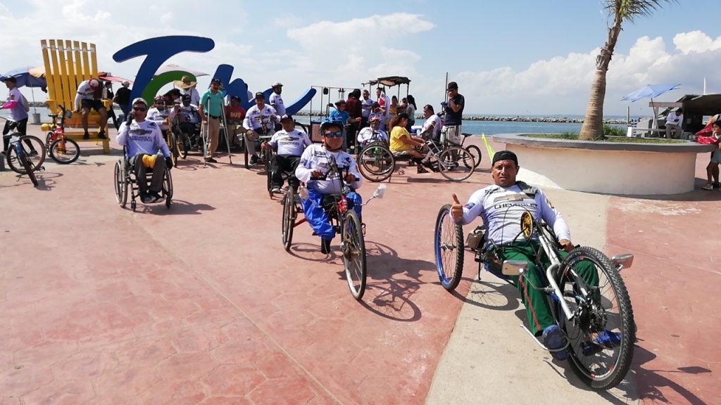 El grupo Handcycle Sur de Tamaulipas, realizó una rodada por la inclusión.