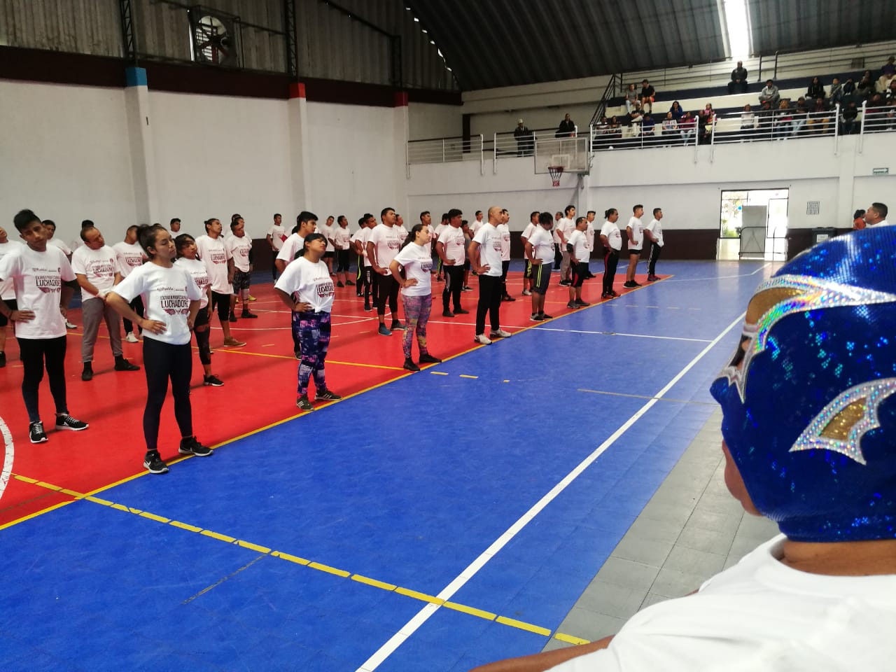 Cerca de sesenta aspirantes a luchadores se reportaron a la evaluación en el Polideportivo Xonaca (Especial)