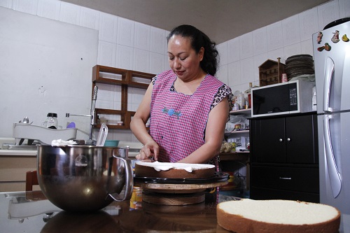 Actualmente trabaja a través de pedidos. (Claudia Aguilar)