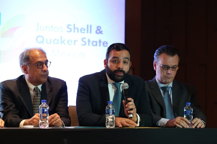 Conferencia de prensa sobre fusión entre Shell y CISA. Foto: Octavio Hoyos