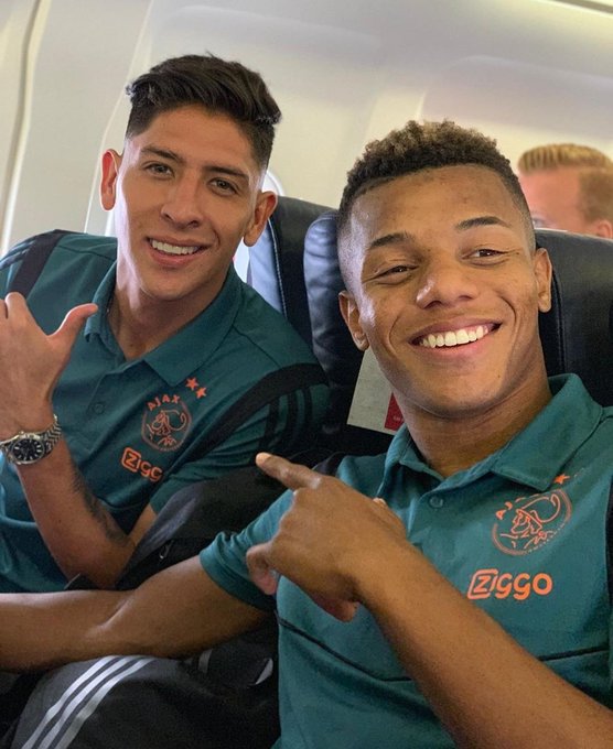 Edson Álvarez, jugador del Ajax (Twitter @AFCAjax)