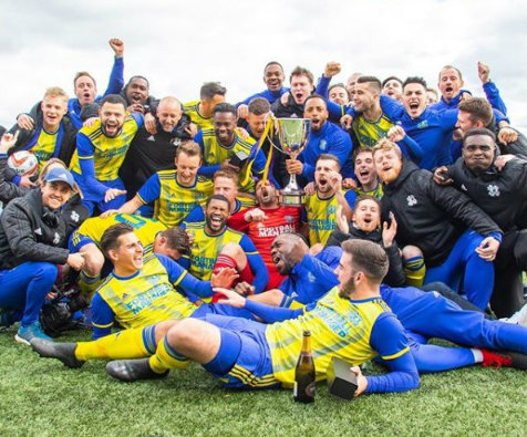 Hashtag United, el equipo que le está 'robando' reflector a los equipos de Premier League (@hashtagunited)
