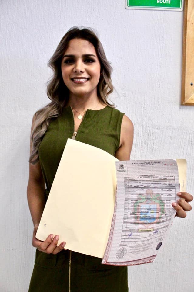 Las actas fueron entregadas por el gobierno municipal. (Édgar Rodríguez)