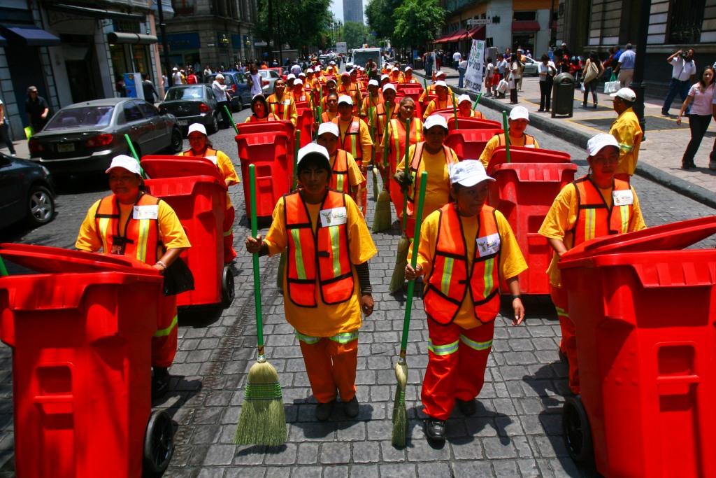 Barrenderos en la CdMx. (Cuartoscuro)