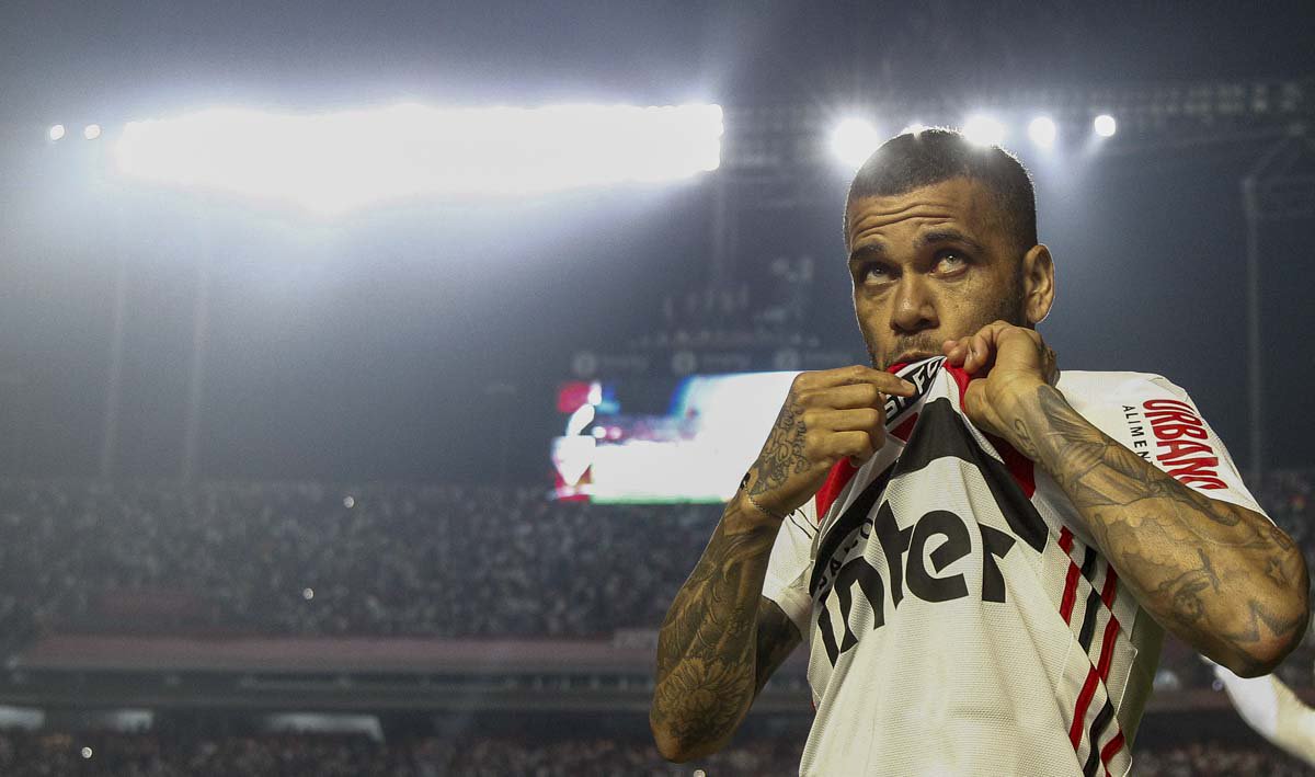 Dani Alves (Twitter @SaoPauloFC)