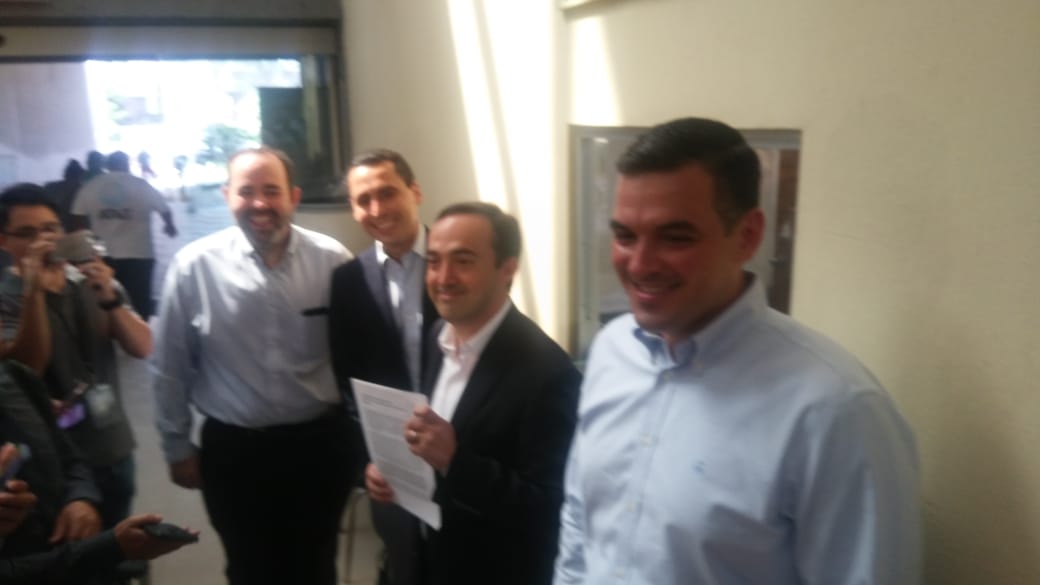 Oficio presentado por el Congreso solicita que en la próxima Ley de Movilidad se contemple cesar a los vehículos que usan diesel. (Foto: César Cubero)