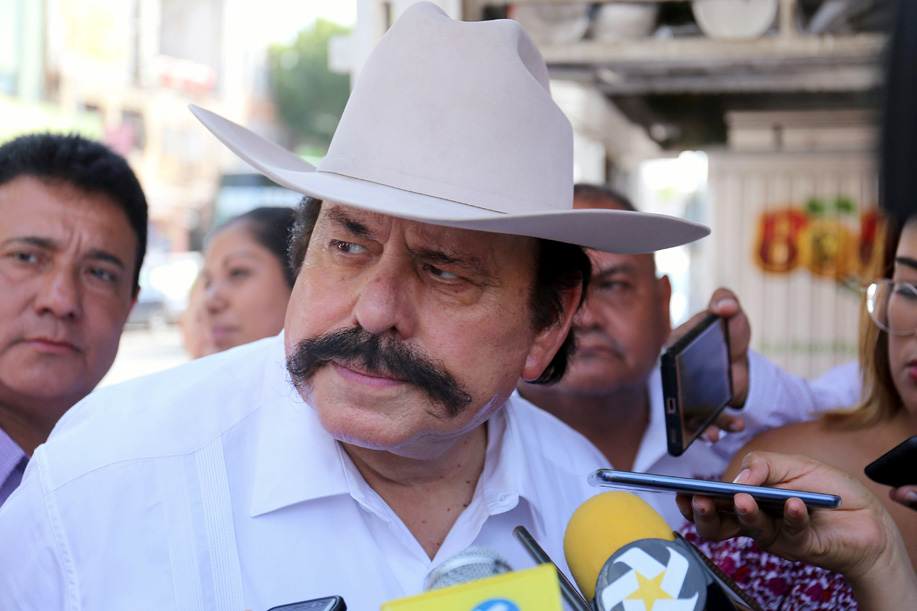 El senador manifestó que el proyecto se tendrá que llevar a cabo en un lapso de tiempo corto. (Rolando Riestra)