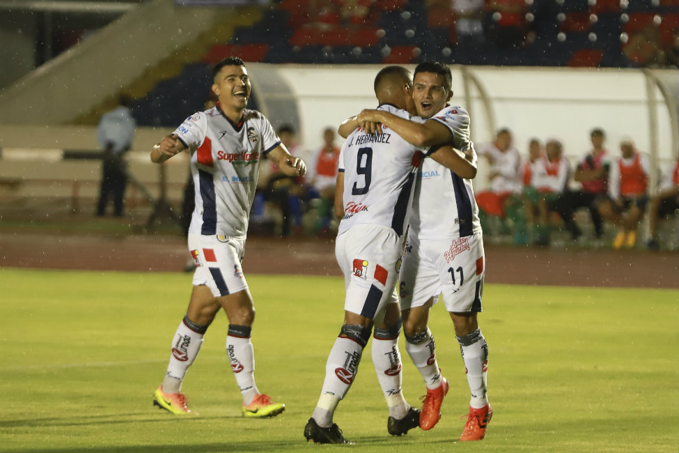 Cimarrones derrotó a los Alebrijes (Imago7)