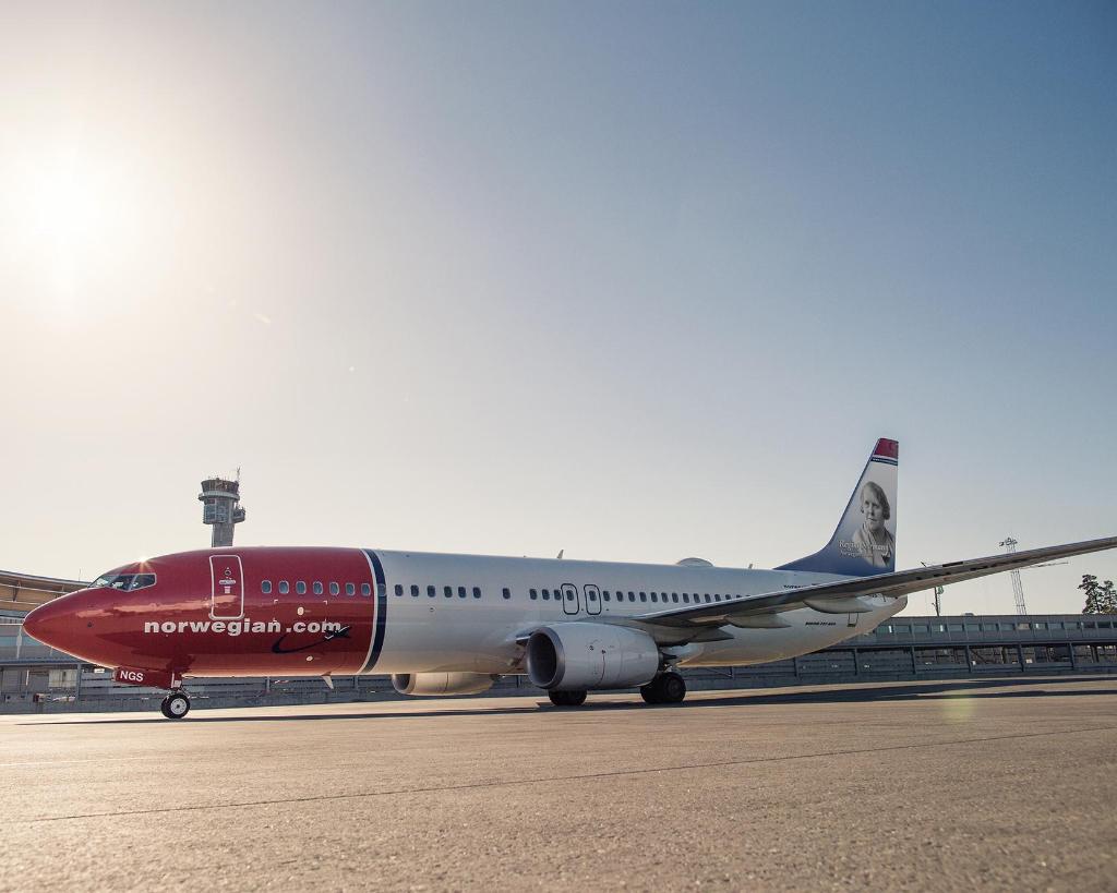 Un avión Boeing 787, de la compañía Norwegian y con 298 pasajeros, aterrizó de emergencia en el aeropuerto romano de Fiumicino. |@Norwegian_ES