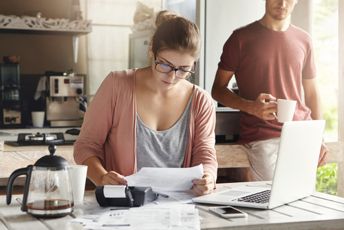 Aprende sobre finanzas personales,  administra tu dinero, visualiza las opciones y crea un plan para comprar tu casa.