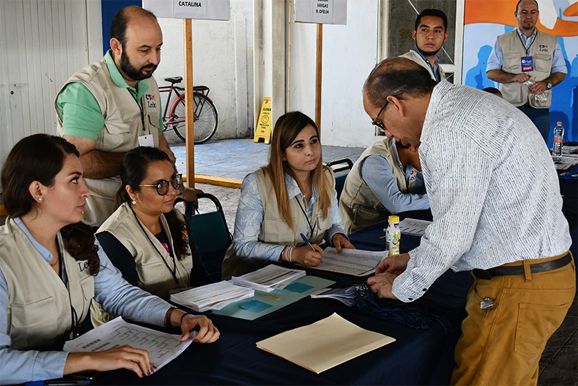 Las asambleas y votaciones se llevaron a cabo en los 46 municipios del estado. Especial.