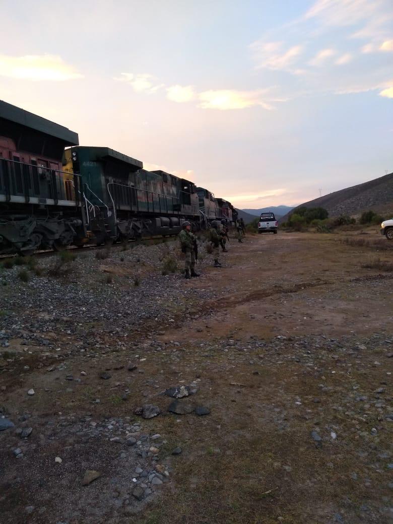 Frustraron esta mañana el intento de saqueo del tren de Ferrosur. (Especial)
