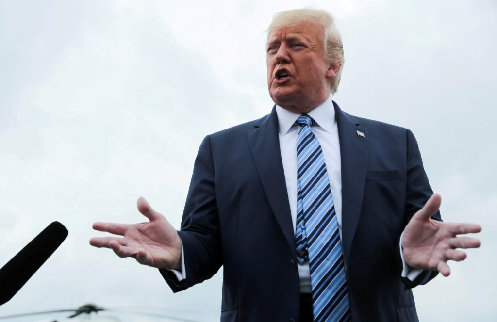 Donald Trump exigió una investigación completa por el multimillonario en su celda antes del juicio. (Reuters)