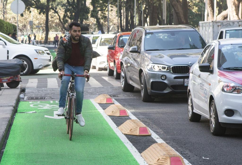 La ciclovía se construirá a lo largo de Eje 10 Sur.  | Cuartoscuro