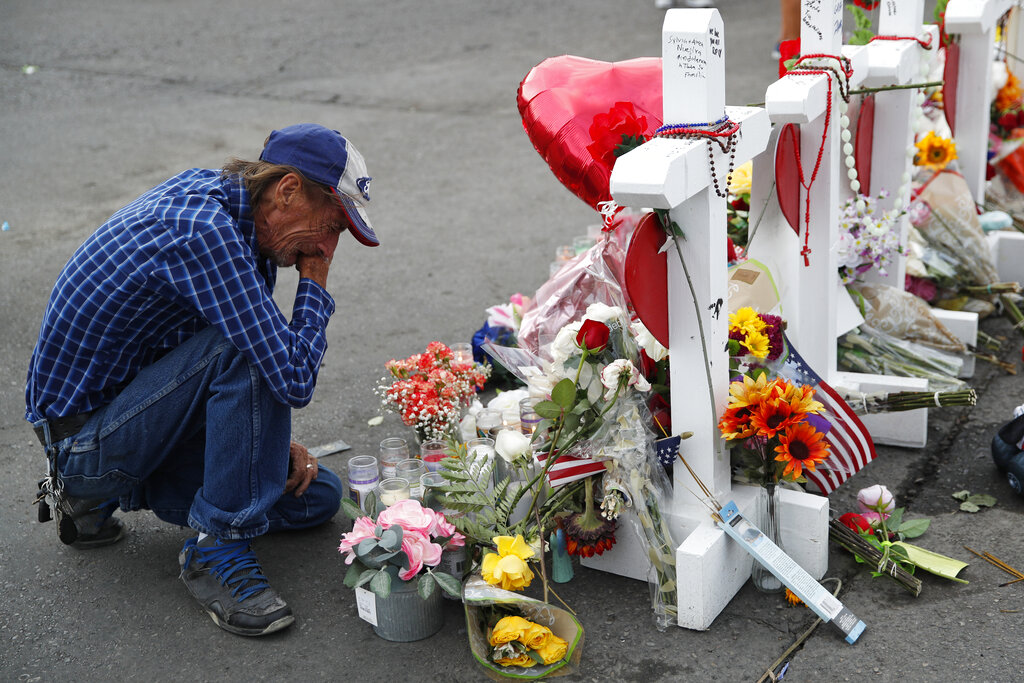 Los miembros de la familia de Reckard, que viven fuera de la ciudad, asistirán también al funeral. AP