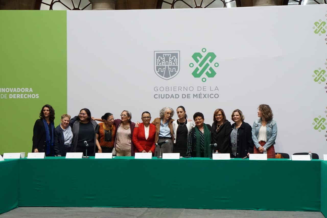 Reunión de Sheinbaum con expertas y titular de CDHDF por violencia contra las mujeres. (Tomado de @CDHDF)
