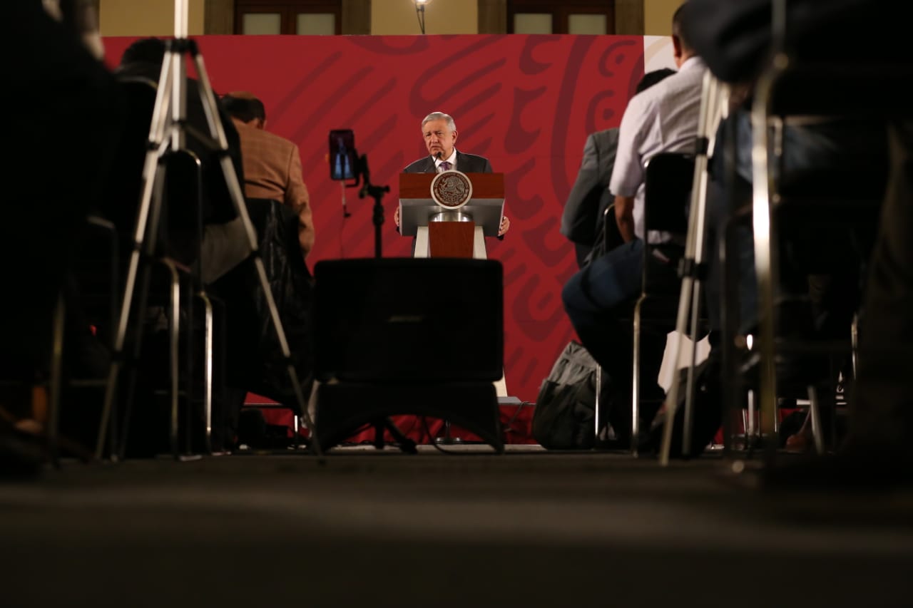 Conferencia de prensa de AMLO en Palacio Nacional (Foto: Octavio Hoyos)