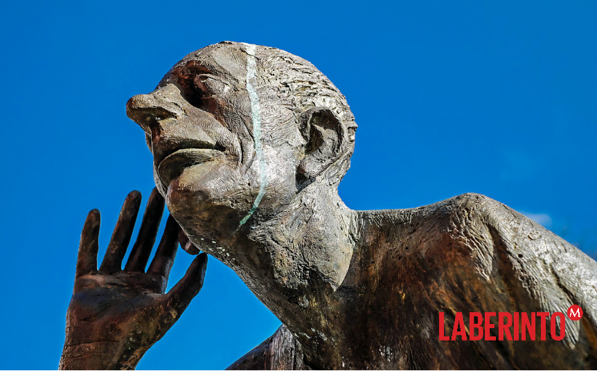 "El que escucha puede estar bajo escucha" (Especial)