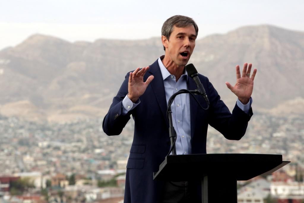 El hombre de 46 años es uno de los muchos en el campo de los 23 candidatos demócratas que compiten para la Casa Blanca. Reuters