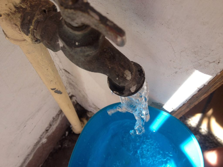 Invitó a la ciudadanía a denunciar en caso de conocer actos que afecten la calidad del agua. (Archivo)