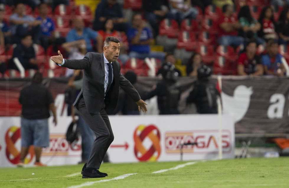 Caixinha destacó adaptación que el equipo tiene a las necesidades del juego (Mexsport).