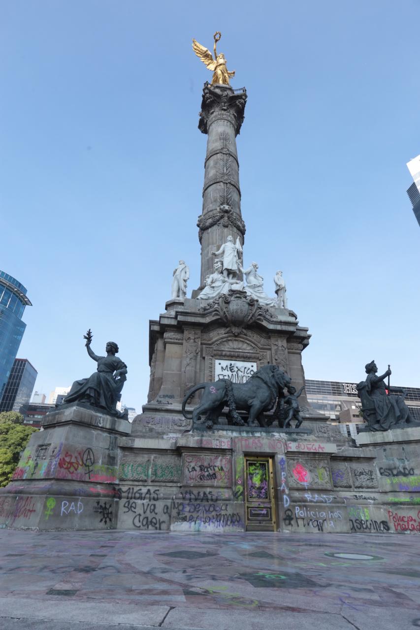 El Ángel de la Independencia fue vandalizado ayer. (Jesús Quintanar)