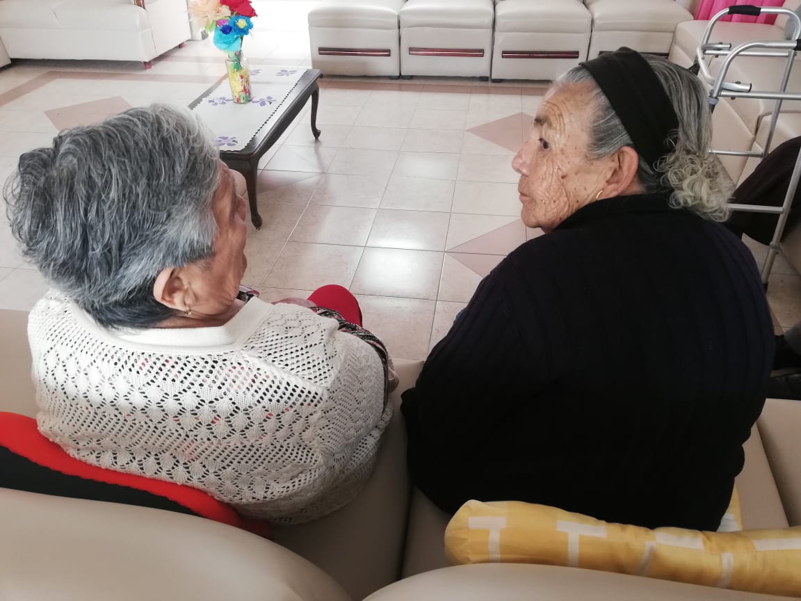Adultos mayores de la Casa de Descanso “María Elena Ramírez de Lozano”. (Elizabeth Hernández)