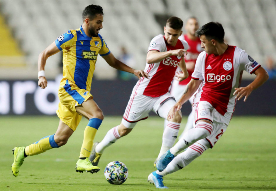 Ajax empata contra el APOEL (AFP)