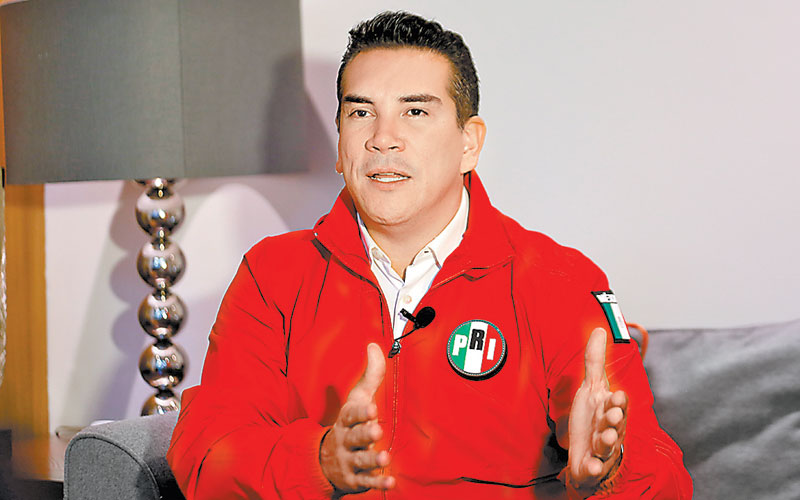 Alejandro Moreno fue entrevistado en la sede nacional priista. (Jorge carballo)