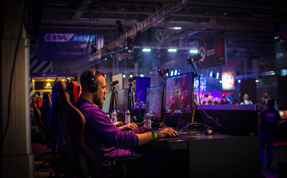 La Federación Mexicana de Esports ofrece servicio social presencial o remoto para el ciclo escolar 2019-2020. (Cortesía Pexels)