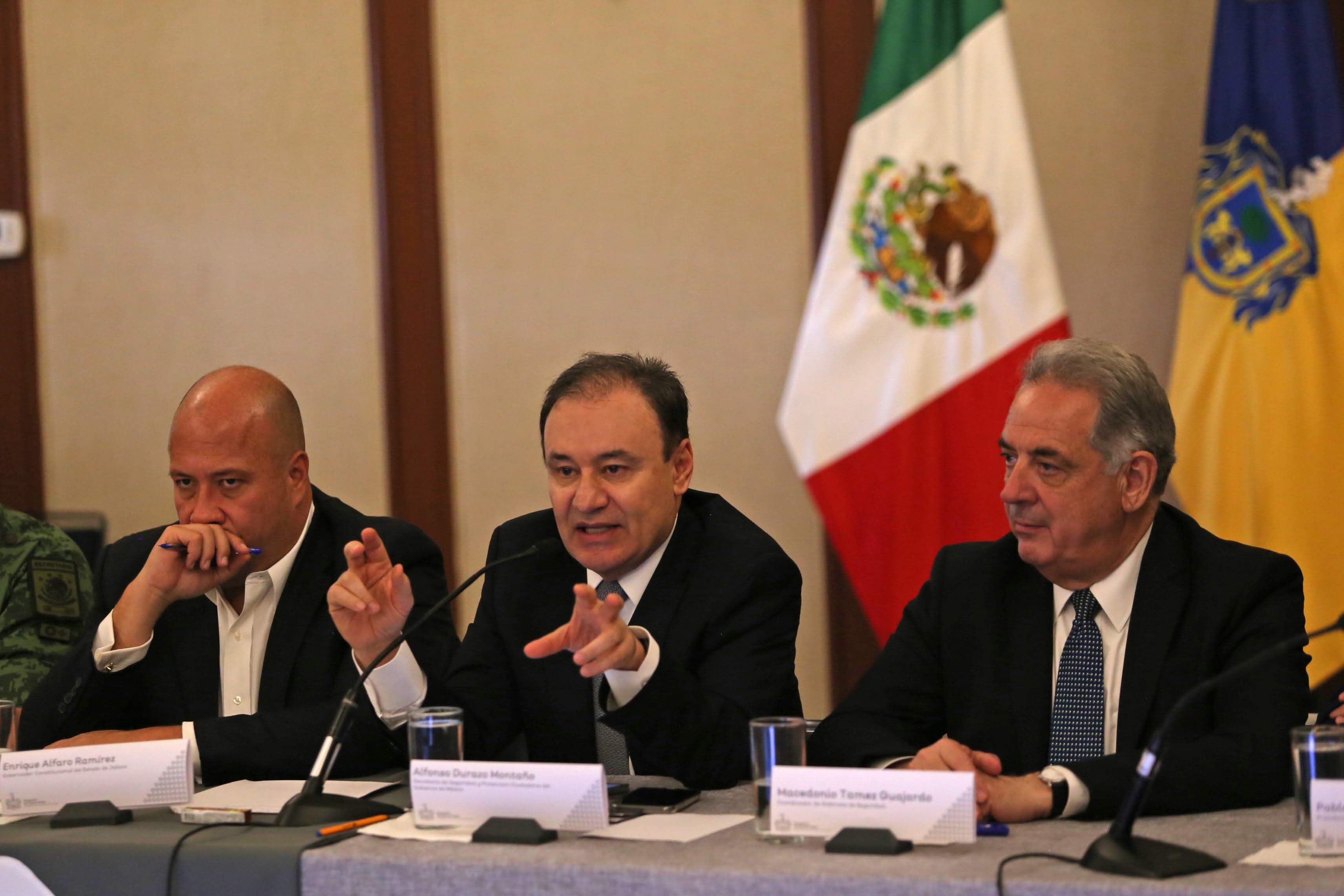 Alfonso Durazo participó en la presentación de la Policía Metropolitana de Guadalajara (Fernando Carranza)