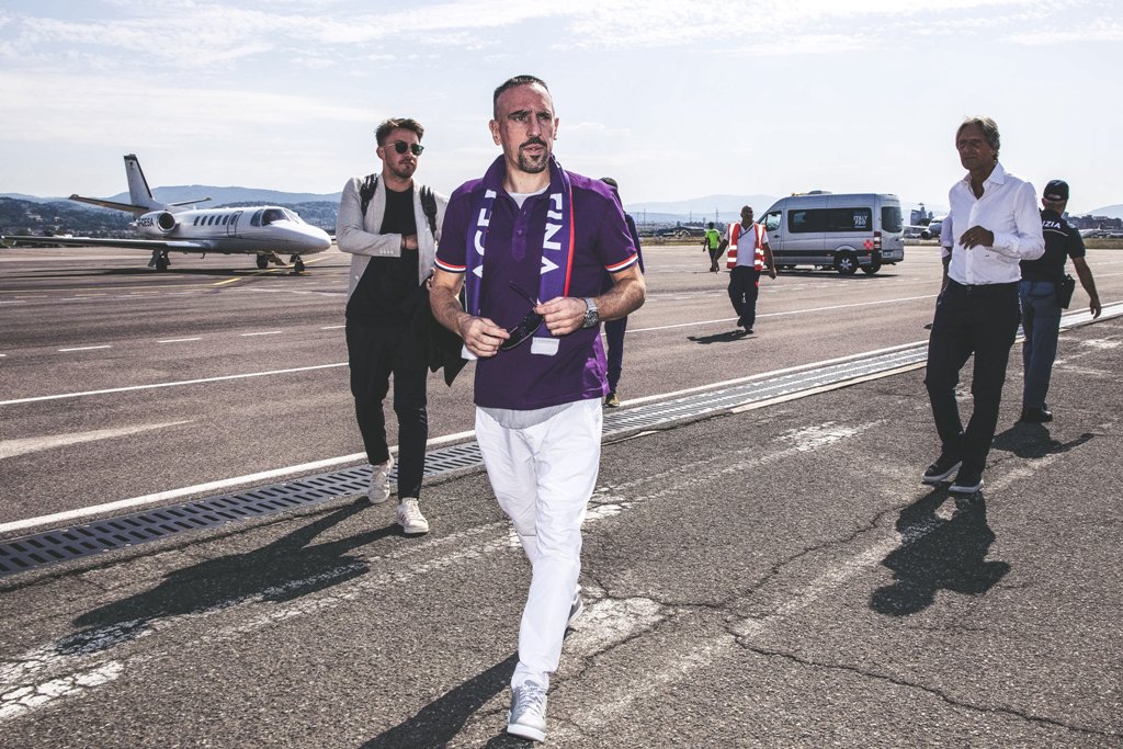 Franck Ribery fichó con la Fiorentina (Twitter: Fiorentina)