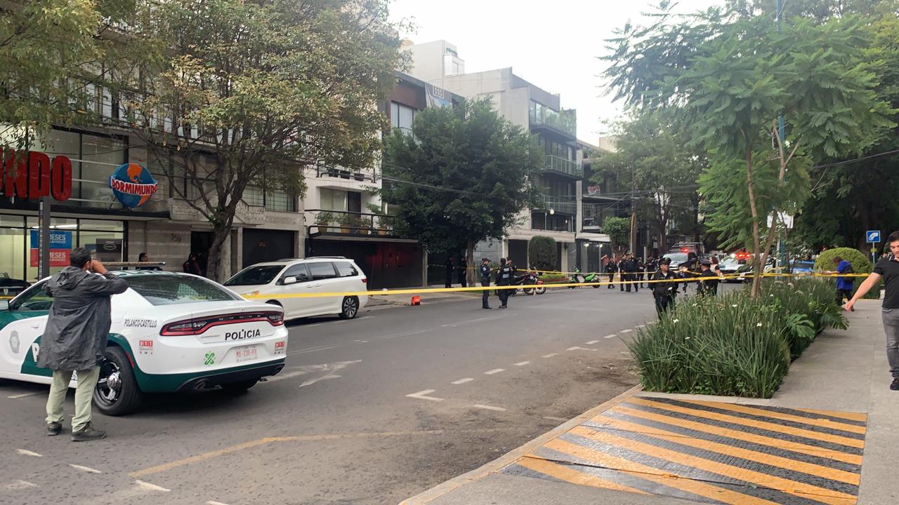 Un hombre, que presuntamente era repartidor de comida, fue asesinado a balazos en Polanco. (Jorge Becerril)