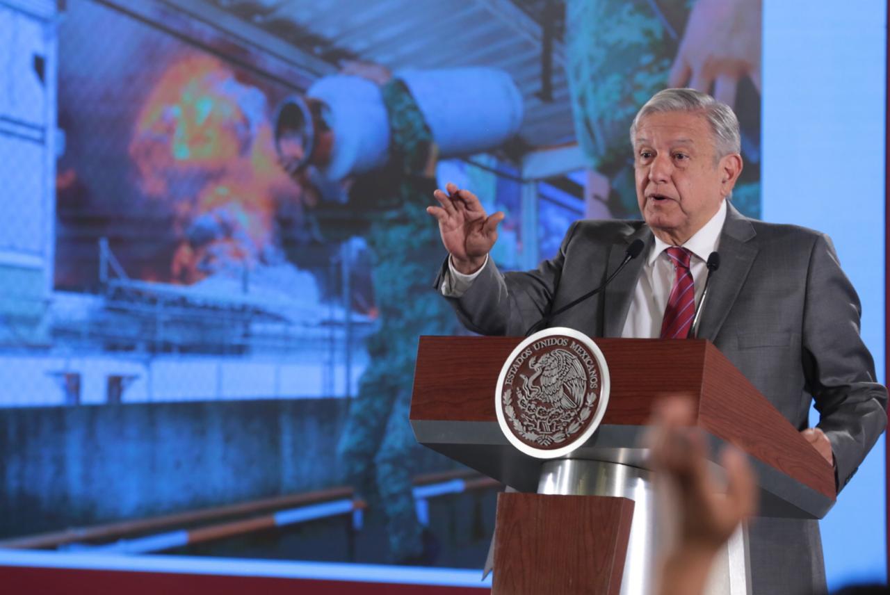 El Presidente Andrés Manuel López Obrador, durante la conferencia de prensa matutina de hoy. (Foto: Jesús Quintanar)